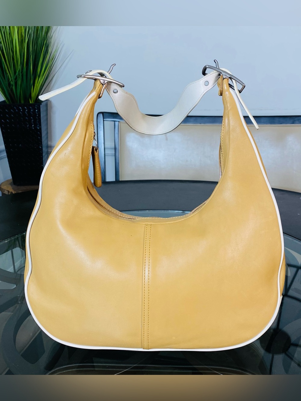 Vintage Coach Legacy West "Zoe" Hobo Bag – Chamois & Chalk Leather #9342